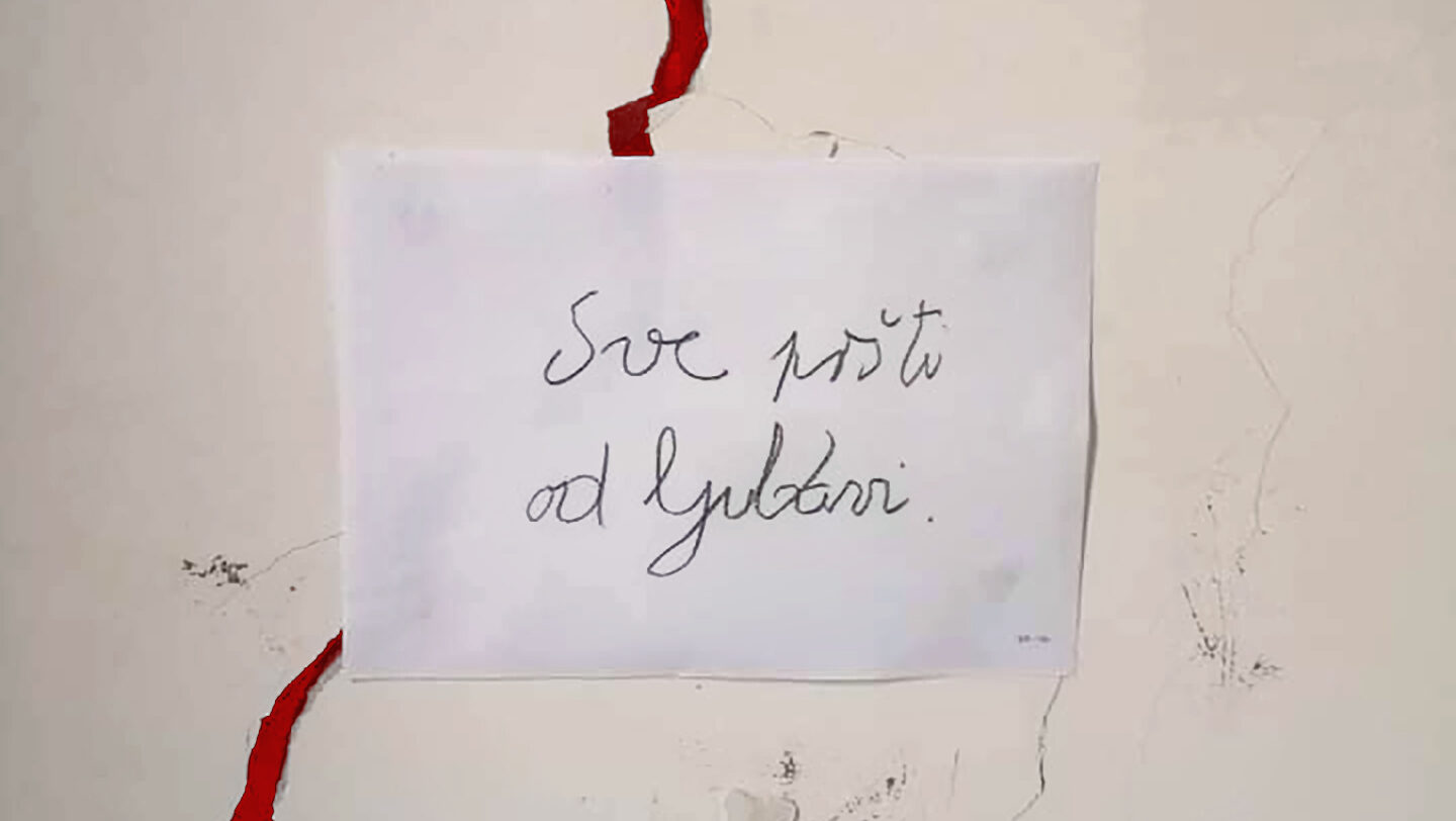 Eröffnung: sve pršti od ljubavi / alles platzt vor liebe